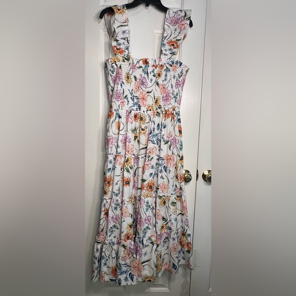 NWT Spring/Summer floral dress - Picture 1 of 4